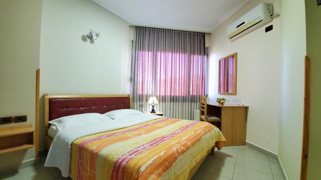 Alvero Hotel Përmet Zewnętrze zdjęcie